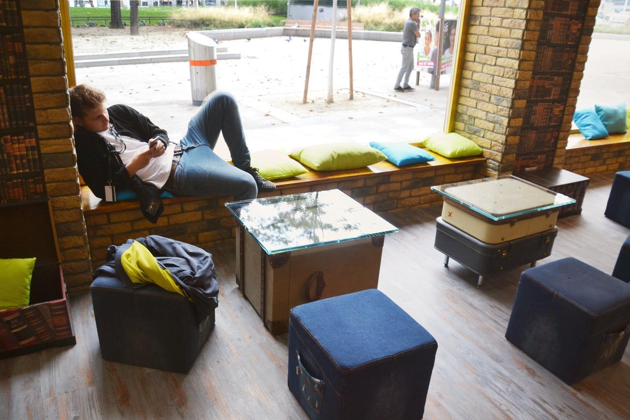 Do Step Inn Central - Self-Service-Hostel เวียนนา ภายนอก รูปภาพ