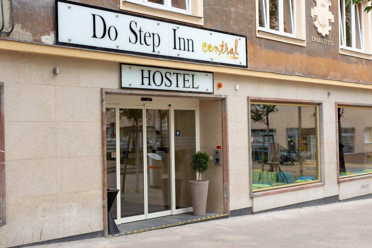 Do Step Inn Central - Self-Service-Hostel เวียนนา ภายนอก รูปภาพ